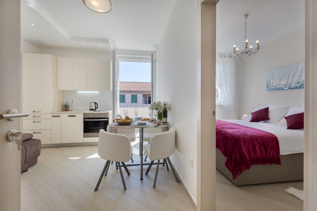 Central Boutique Apartments With Balconies, In Walking Distance To The Sea Zadar Luaran gambar